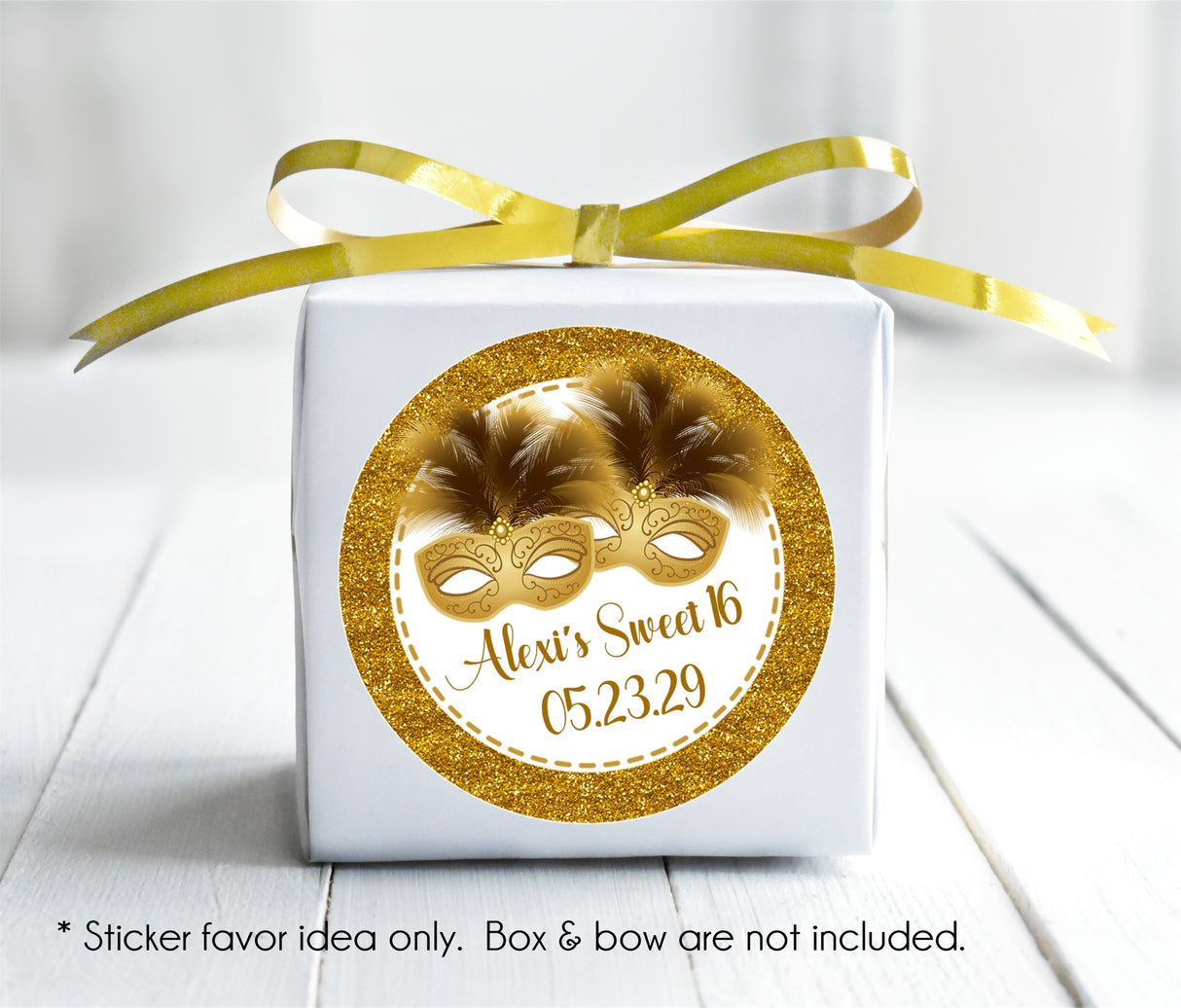 Sweet 16 masquerade mask sticker in gold